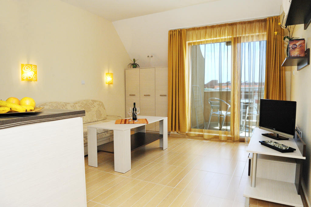 Hotel Iris Misivri Oda fotoğraf